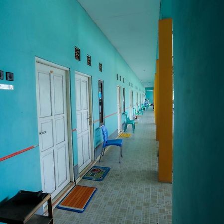 Oyo 2692 Penginapan Mba Ros Banjarbaru Екстер'єр фото